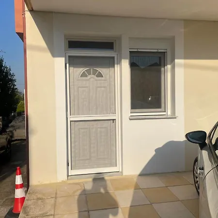 Luxury In Διαμέρισμα *